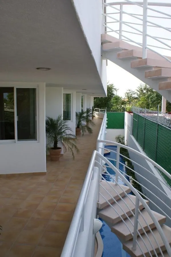 Suites Riviera Cancun Apartment